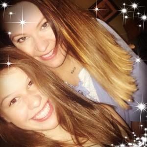 Meet your Posher, Holly